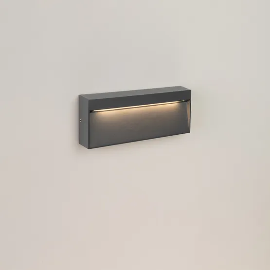 Фото #3 товара Светильник LGD-TRACE-S200x80-8W Warm3000 (GR, 65 deg, 230V) (Arlight, IP65 Металл, 3 года)