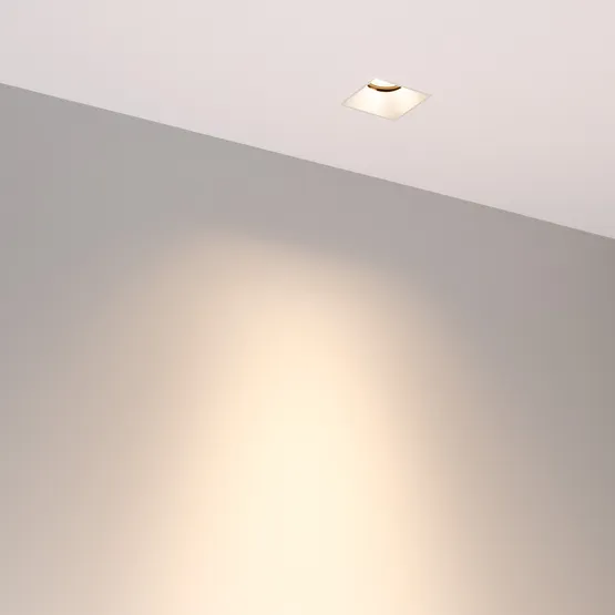 Фото #3 товара Светильник MS-RIALTO-TRIMLESS-S40x40-9W Warm3000 (WH, 36deg, 230V) (Arlight, IP20 Металл, 5 лет)